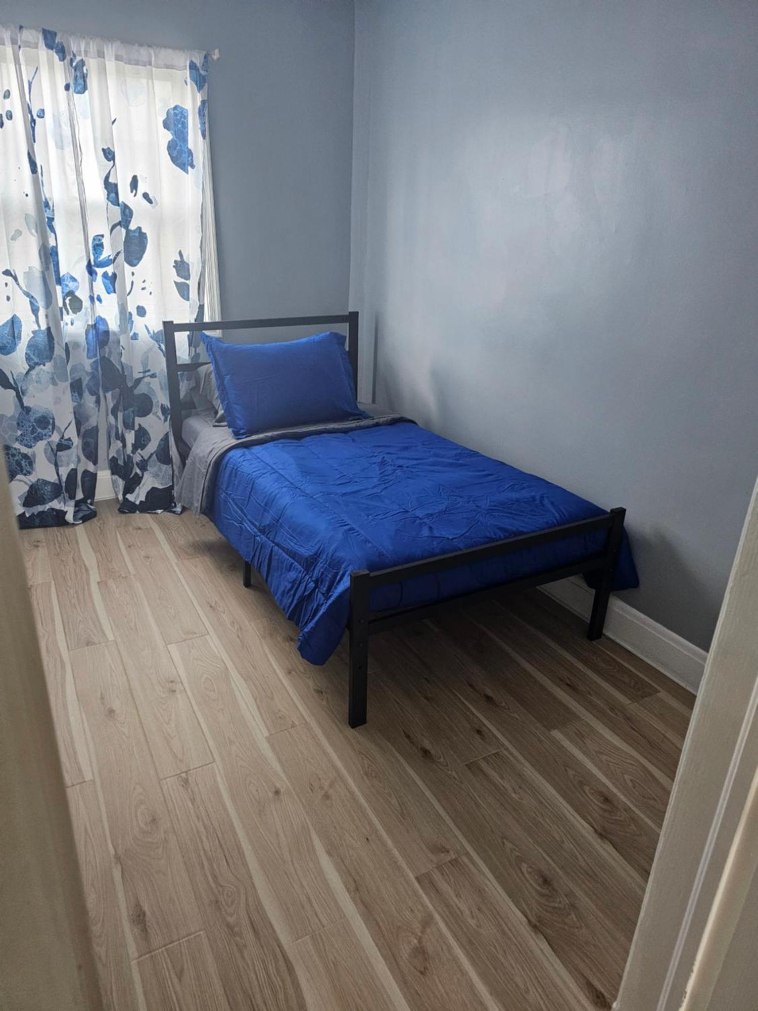 Small Cozy Room, Shared Bathroom บัลติมอร์ ภายนอก รูปภาพ
